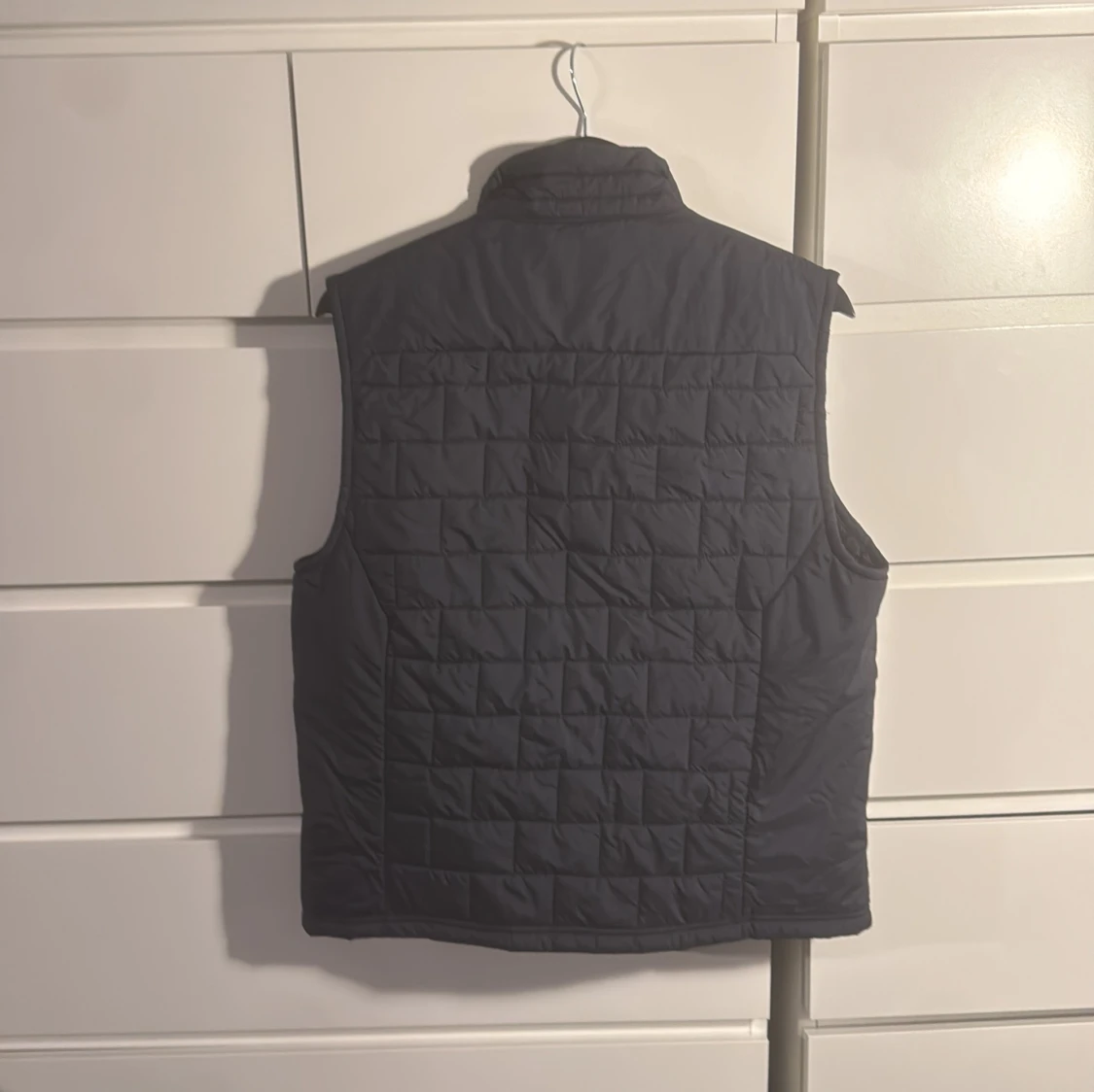 Marinblå quiltad dunväst Abercrombie S - 2