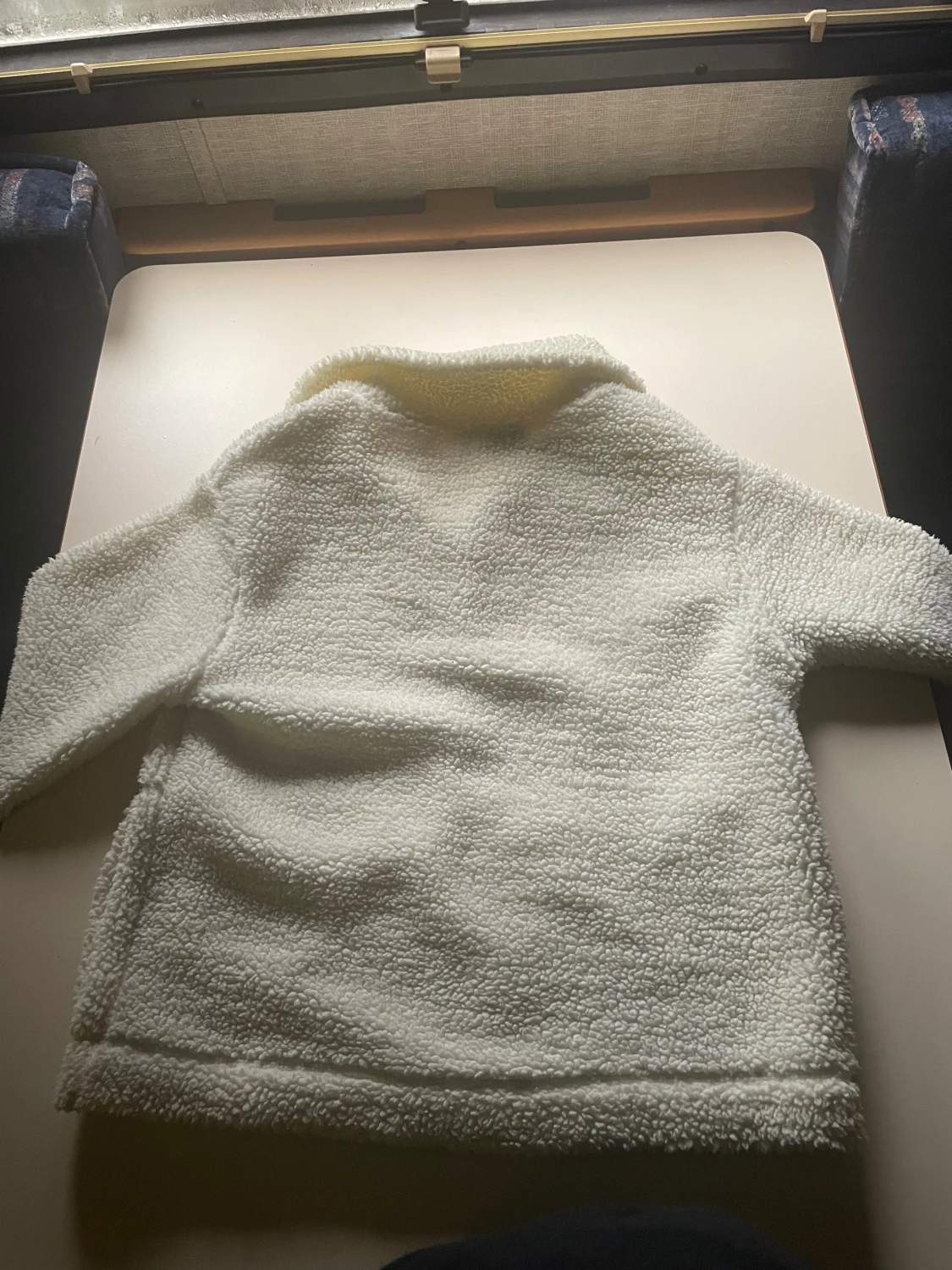 Vit teddyjacka från 157, XS - 2