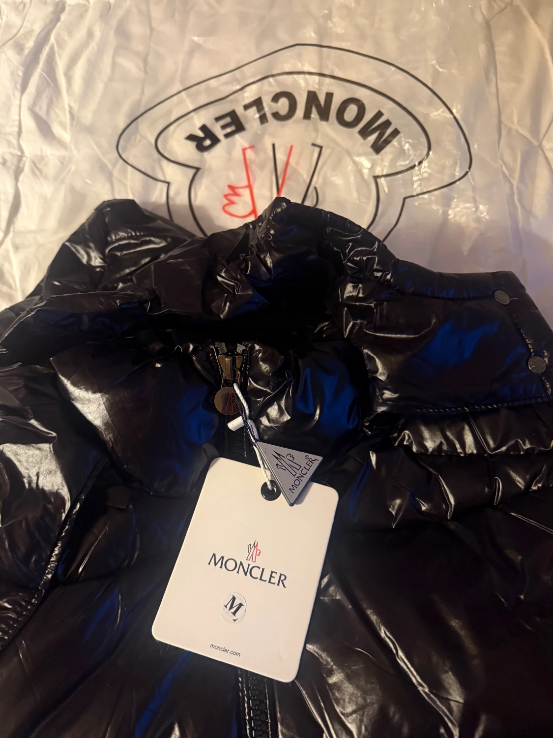 Moncler pufferjacka M - 1