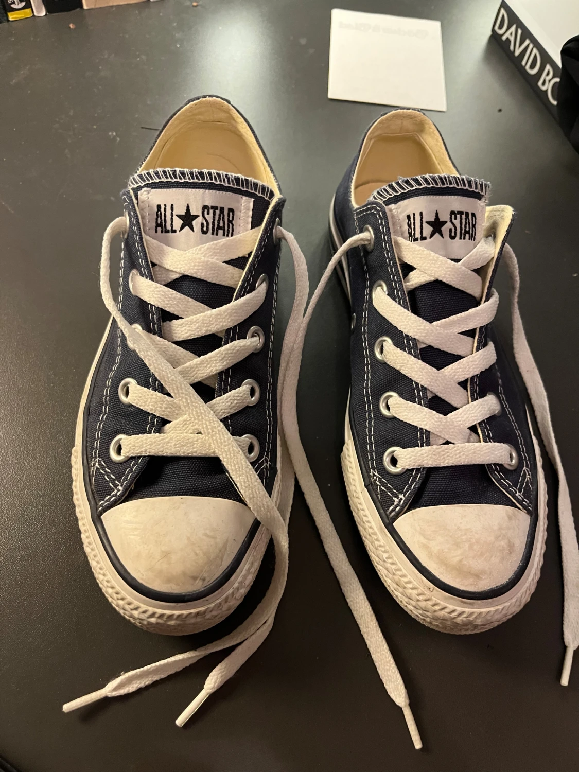 Mörkblå låga Converse