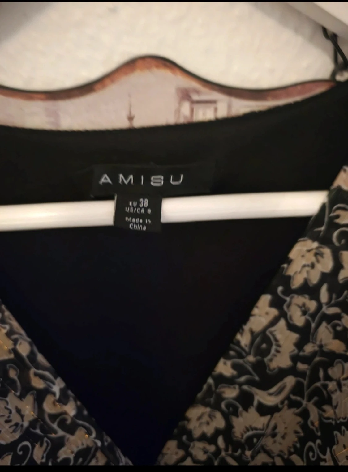 Blommig kortklänning från Amisu - 4