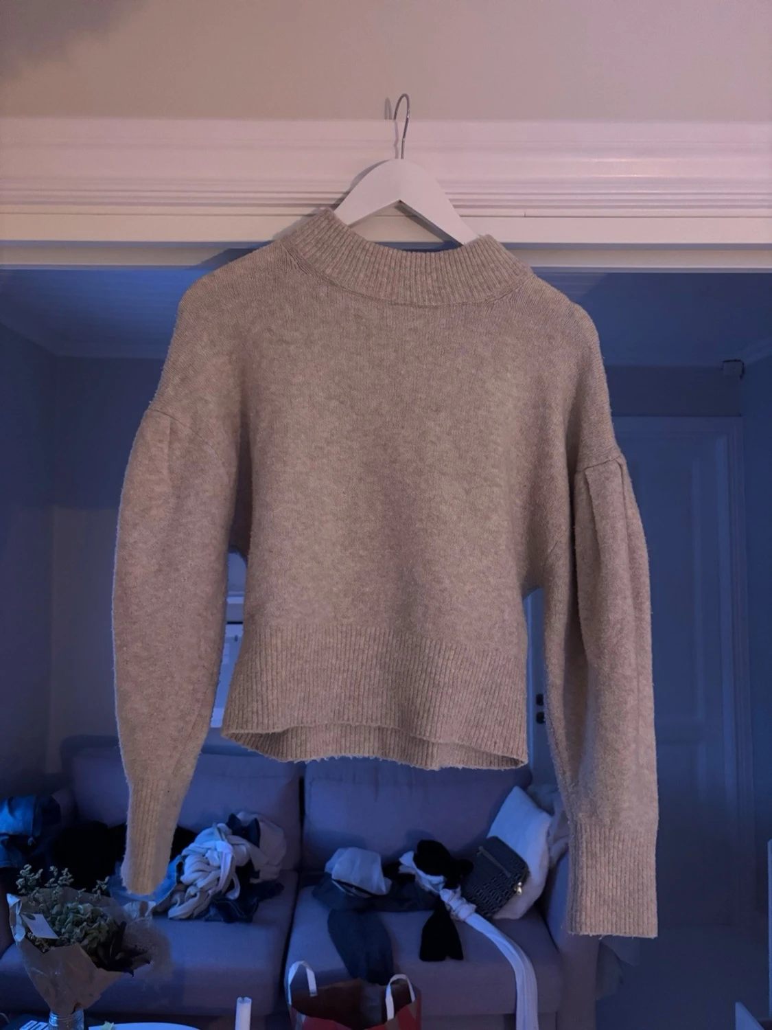 Beige stickad tröja 