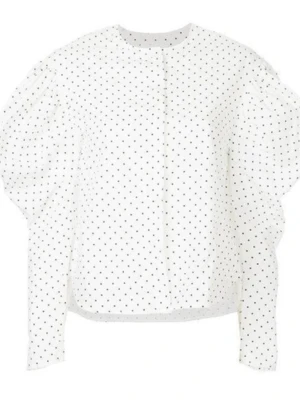 Vit prickig blus med puffärm - Väldigt vacker blus med puffärm och lös passform men kommer tyvärr inte till använding. Storlek M, 100% bomull från Georgia Alice, nypris runt 4000 kr. Kom gärna med eget pris!❤️