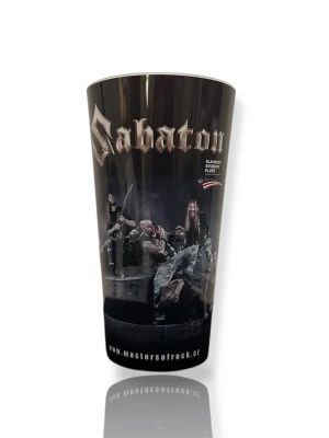 Sabaton ölglas - Ölglas i plast 50cl Perfekt liten klämma på baksidan där man kan gå runt med ölen med händerna fria 😊