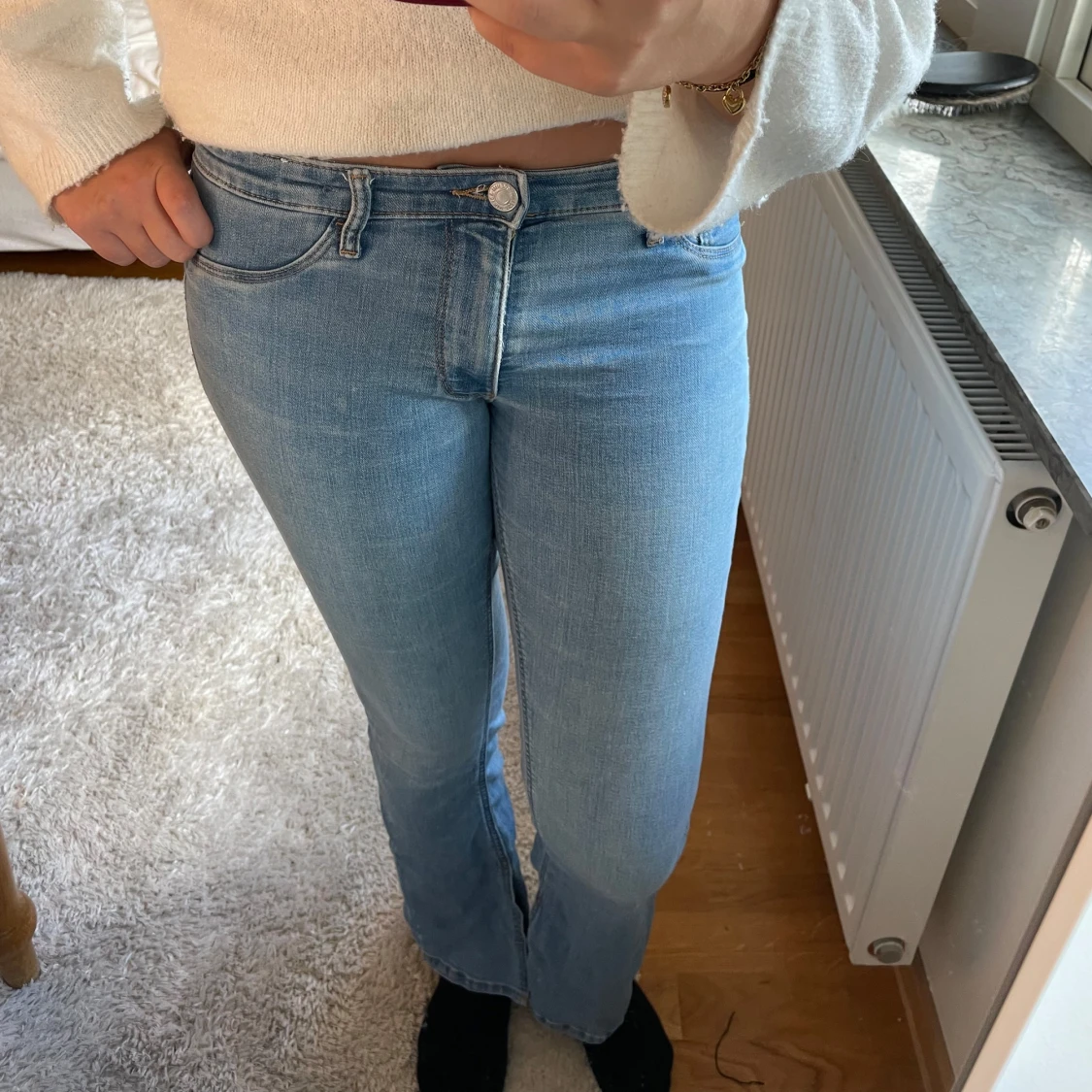 Ljusblå flare jeans low waist - 1