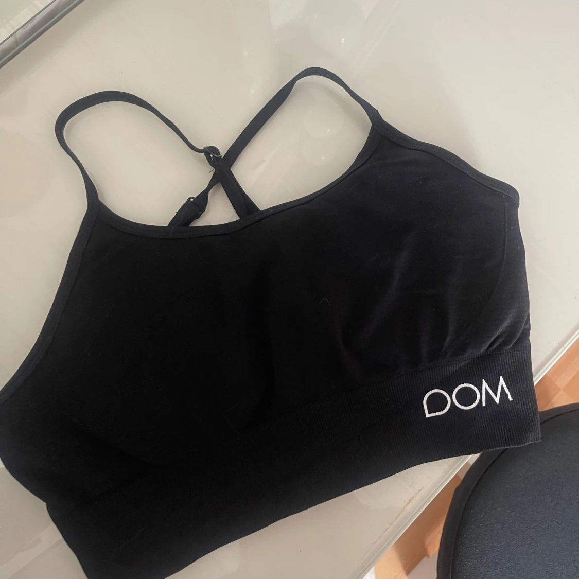 Svart linnetopp från Drop of Mindfulness