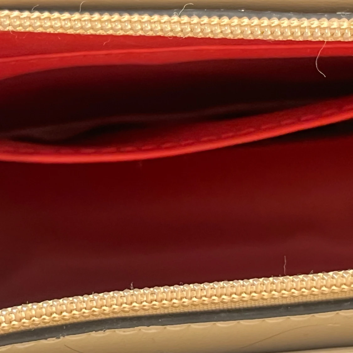 Beig väska likt YSL - 4