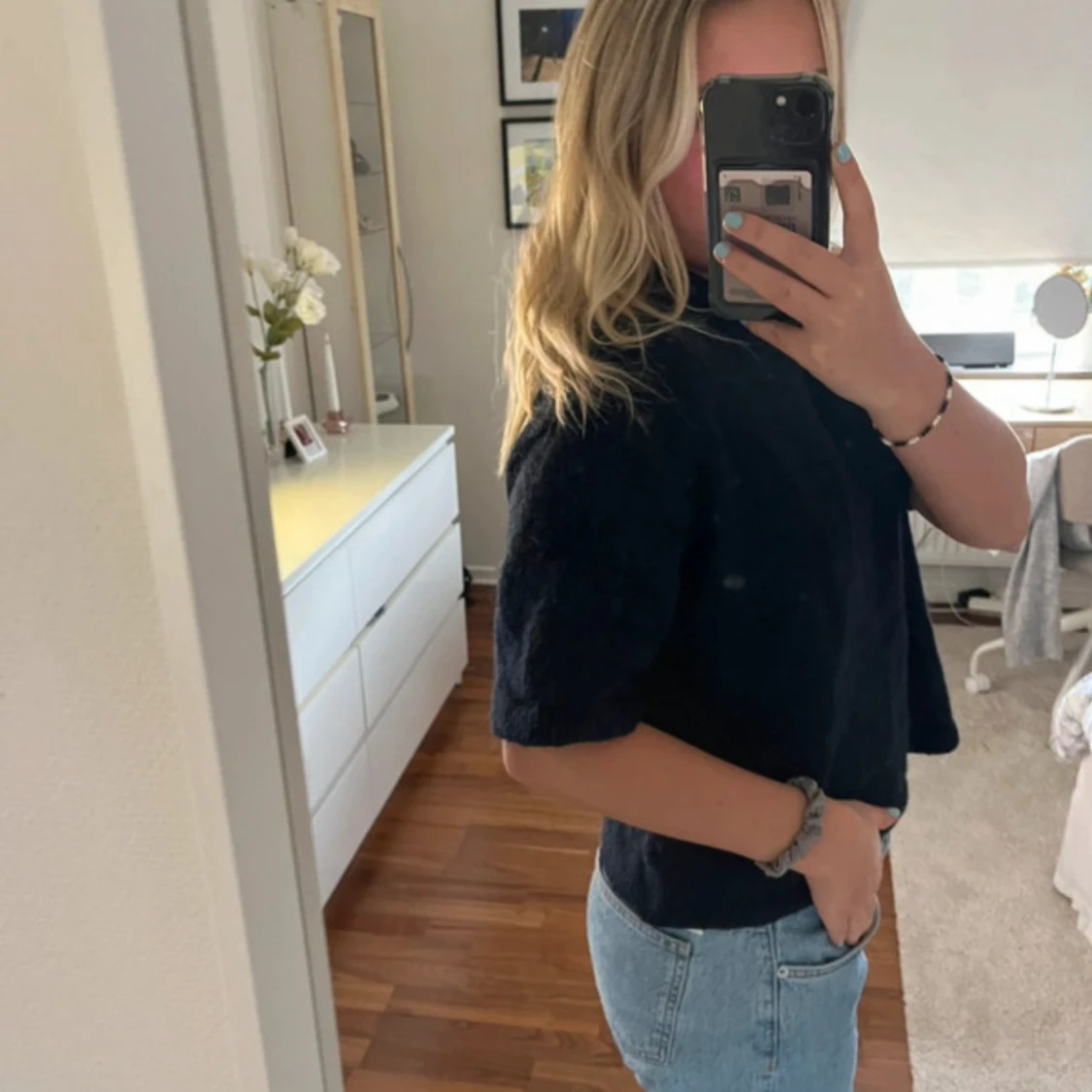 Stickad T-shirt  - 1