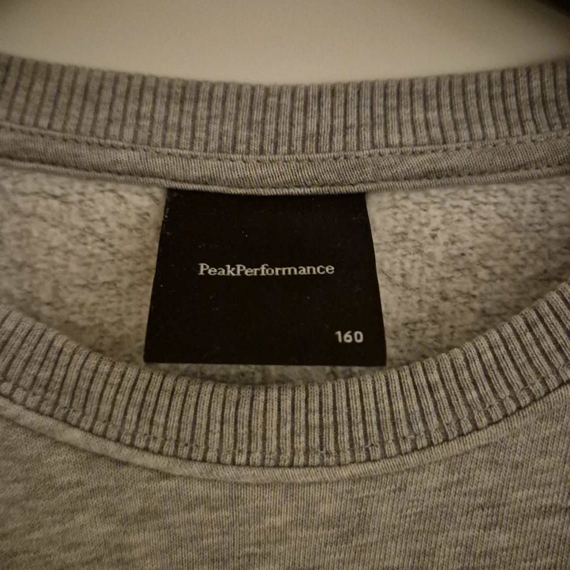 Peakperformance tröja - 3