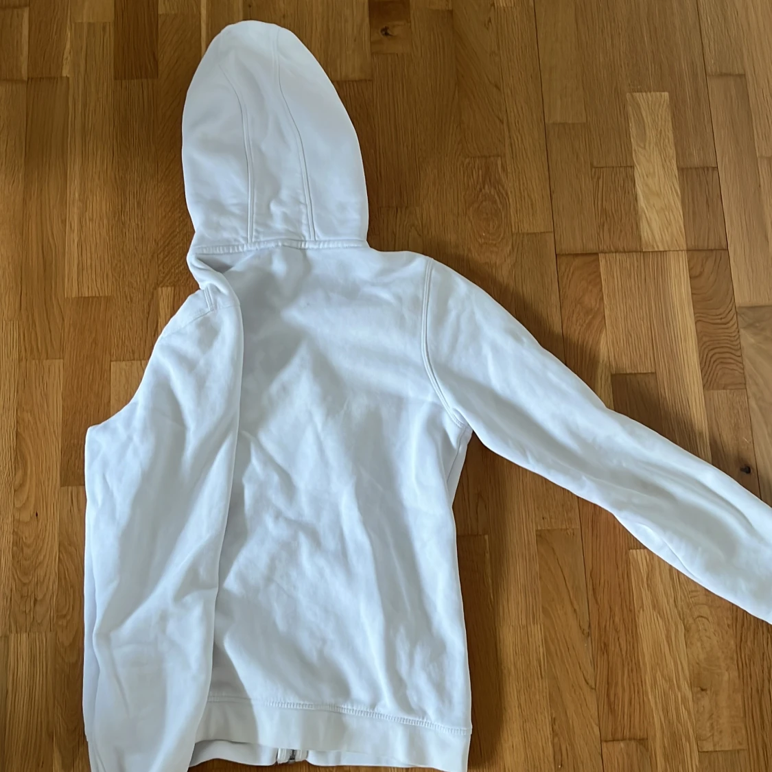 Vit hoodie från Sail Racing med dragkedja - 3