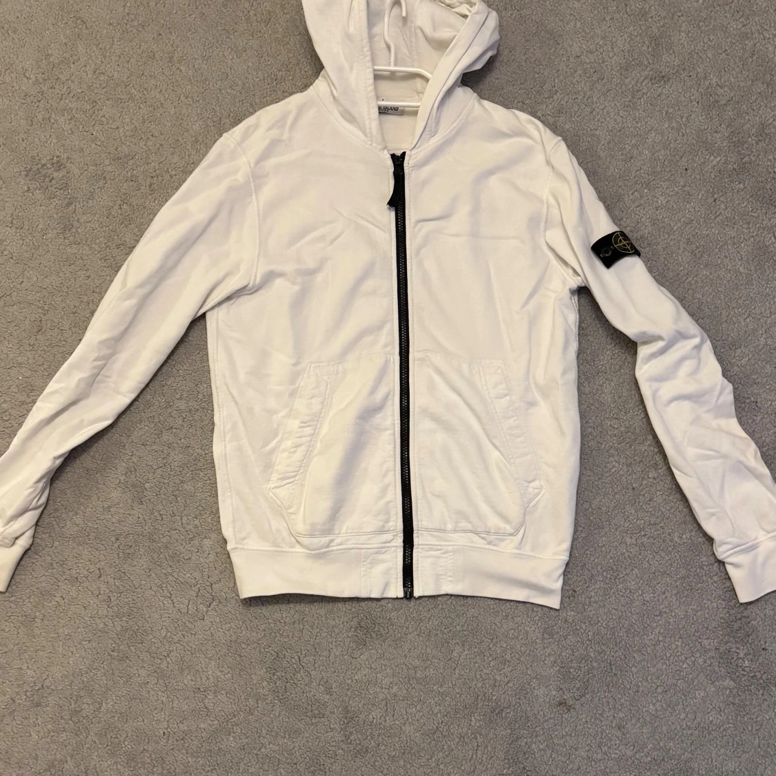 Vit hoodie från Stone Island