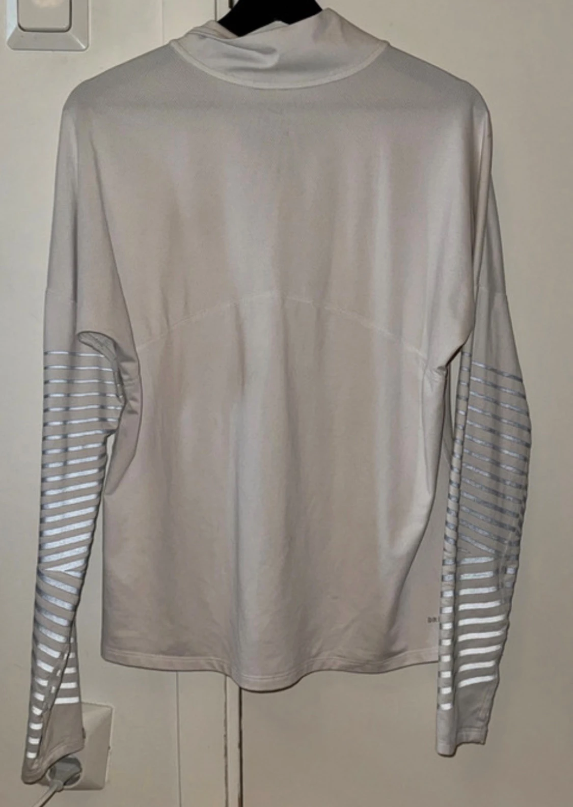 Vit Nike långärmad träningströja - 4