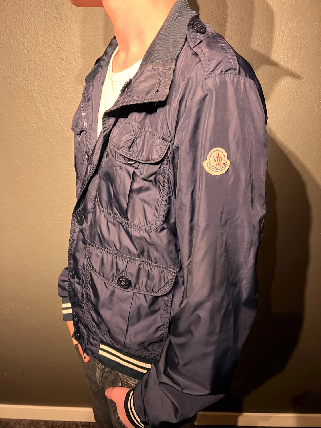 Blå Moncler vindjacka med fickor - 1