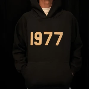 Essentials 1977 - Essentials 1977🙌