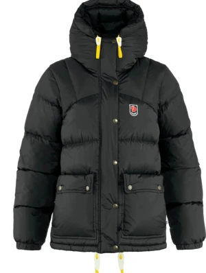 SÖKES! Fjällräven expedition down lite, dam strl XXS - Önskar köpa en svart Fjällräven jacka expedition down lite jacket  i damstorlek, strl XXS. Jackan ska vara i bra skick, inga skador eller annat. Är även intresserad av strl XS. 