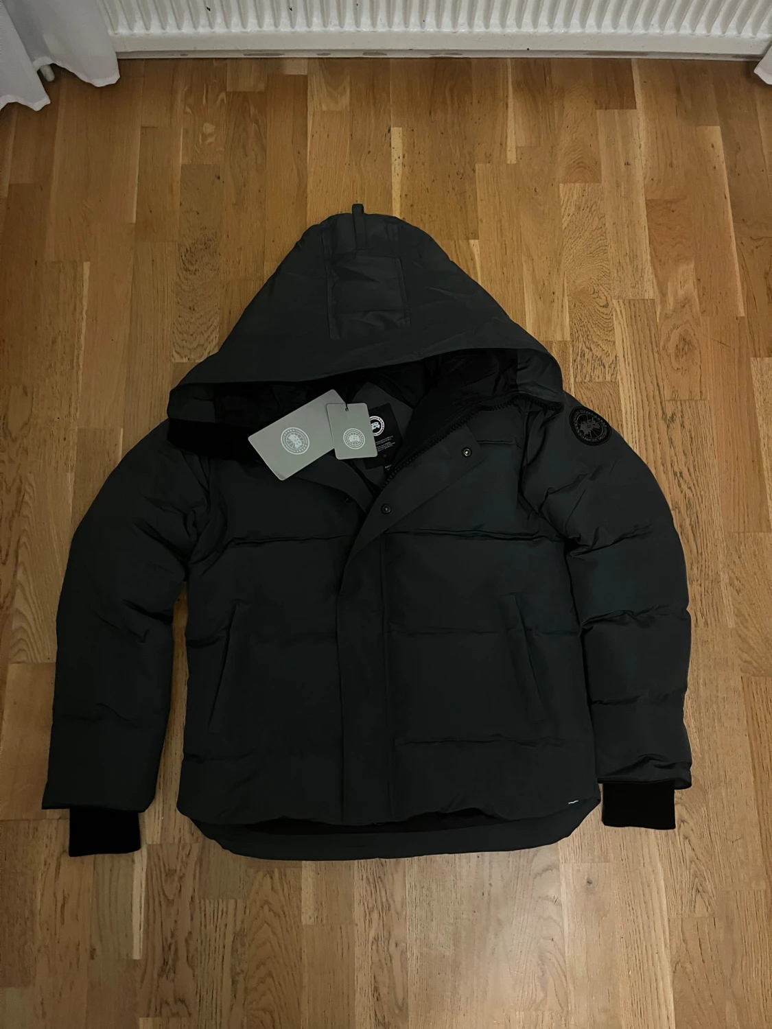 Mörkgrå Canada Goose pufferjacka black label  - 5