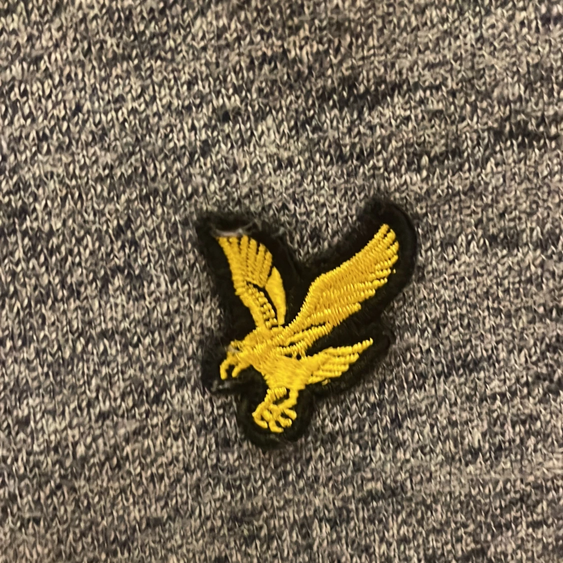 Grå sweatshirt från Lyle & Scott - 2