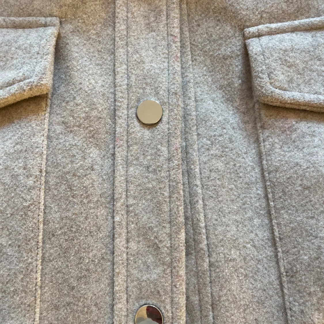 Beige kort jacka från Zara  - 2