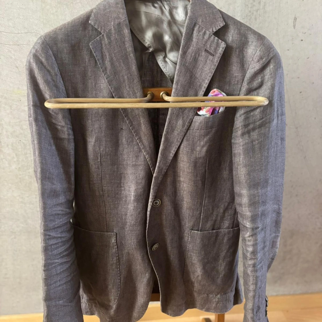 Grå brun linnékostym Oscar Jacobson