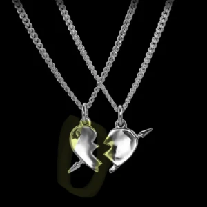 maria Nilsdotter halsband - fint halsband, bra skick, kan även byta mot guld🩷🫰🏼man får med box!