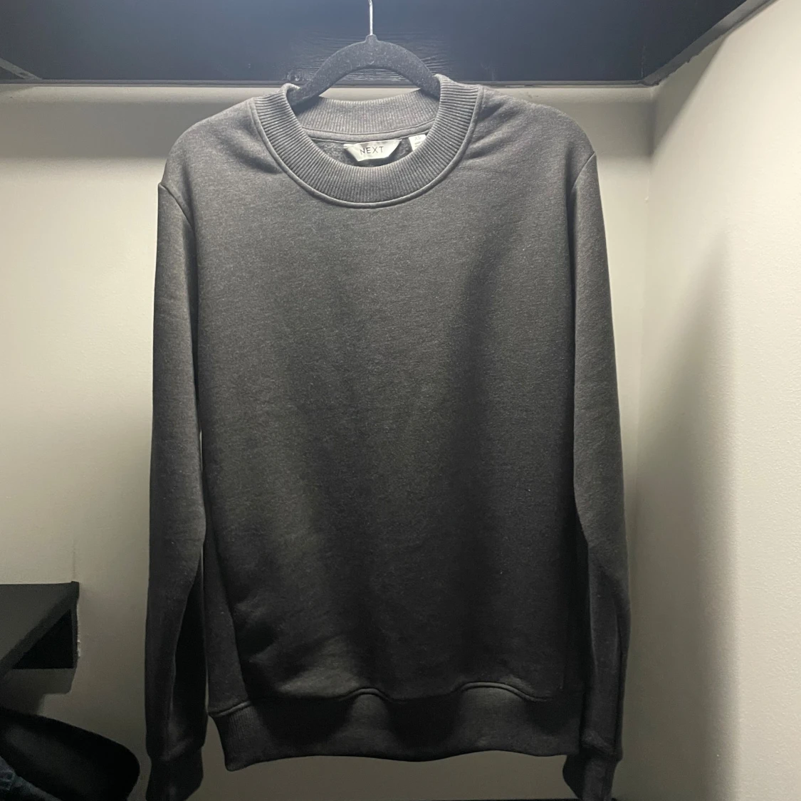 Mörkgrå sweatshirt från Next XS