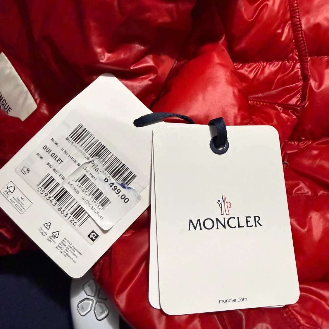 Röd dunväst från Moncler - 4