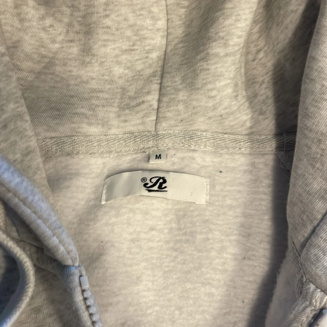 Ljusgrå hoodie från Russedress, M - 2