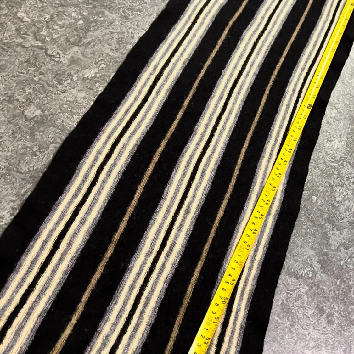 Randig halsduk från Batistini - 2