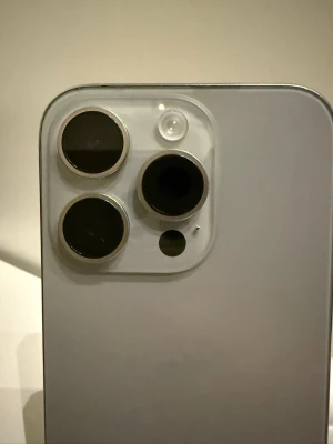 Iphone 15 Pro  - iPhone 15 Pro 128gb 89% batteri i riktigt bra skick. 