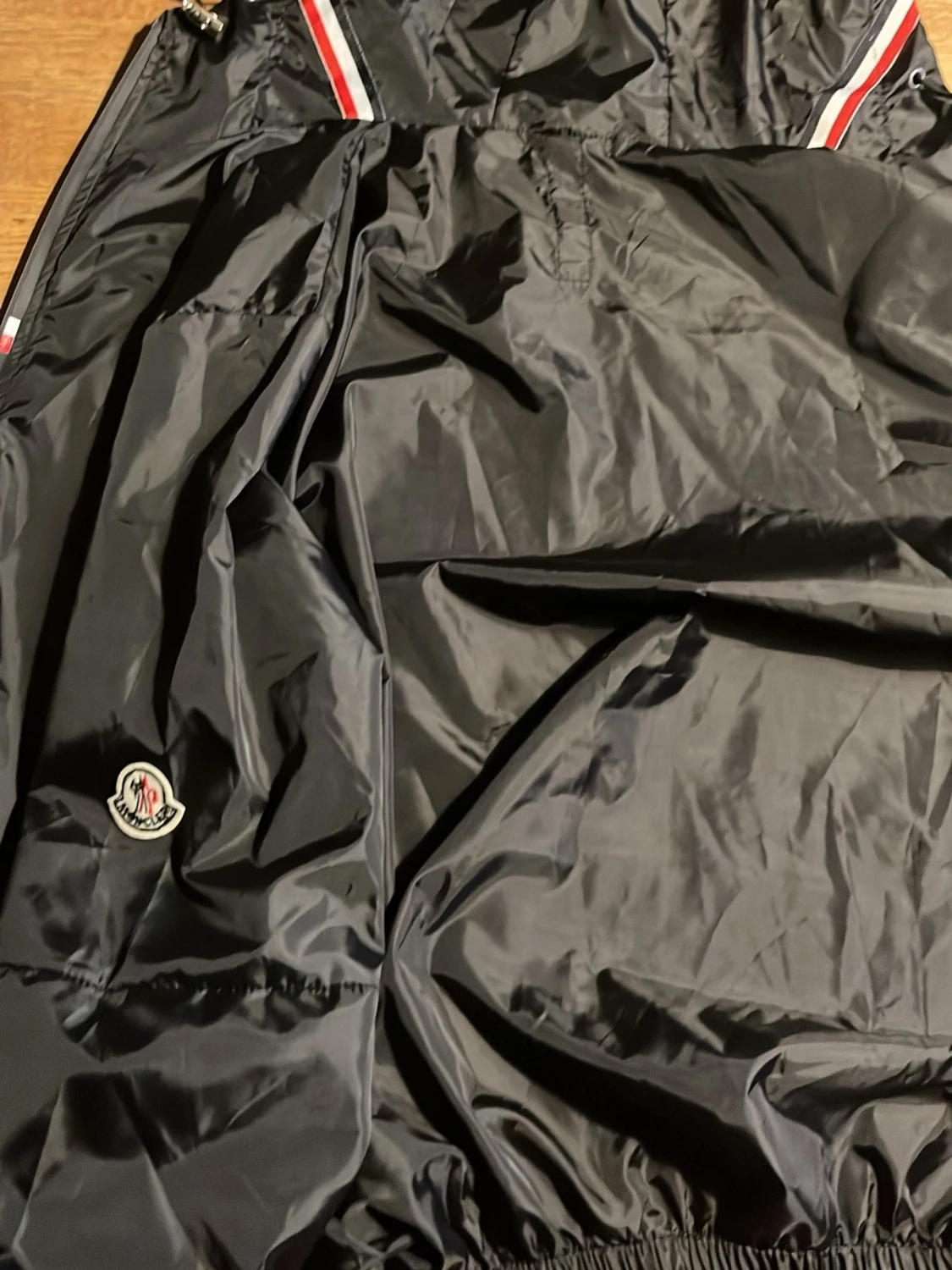 Svart vindjacka från Moncler  - 2