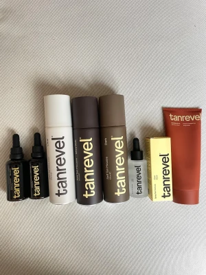 Tanrevel  - Tanrevel produkter - Nytt, oöppnat, fräscht!🤎 Olika priser på allt, styckpris!  Mousse: 190kr Påfyllning: 230kr Scrub: 150kr