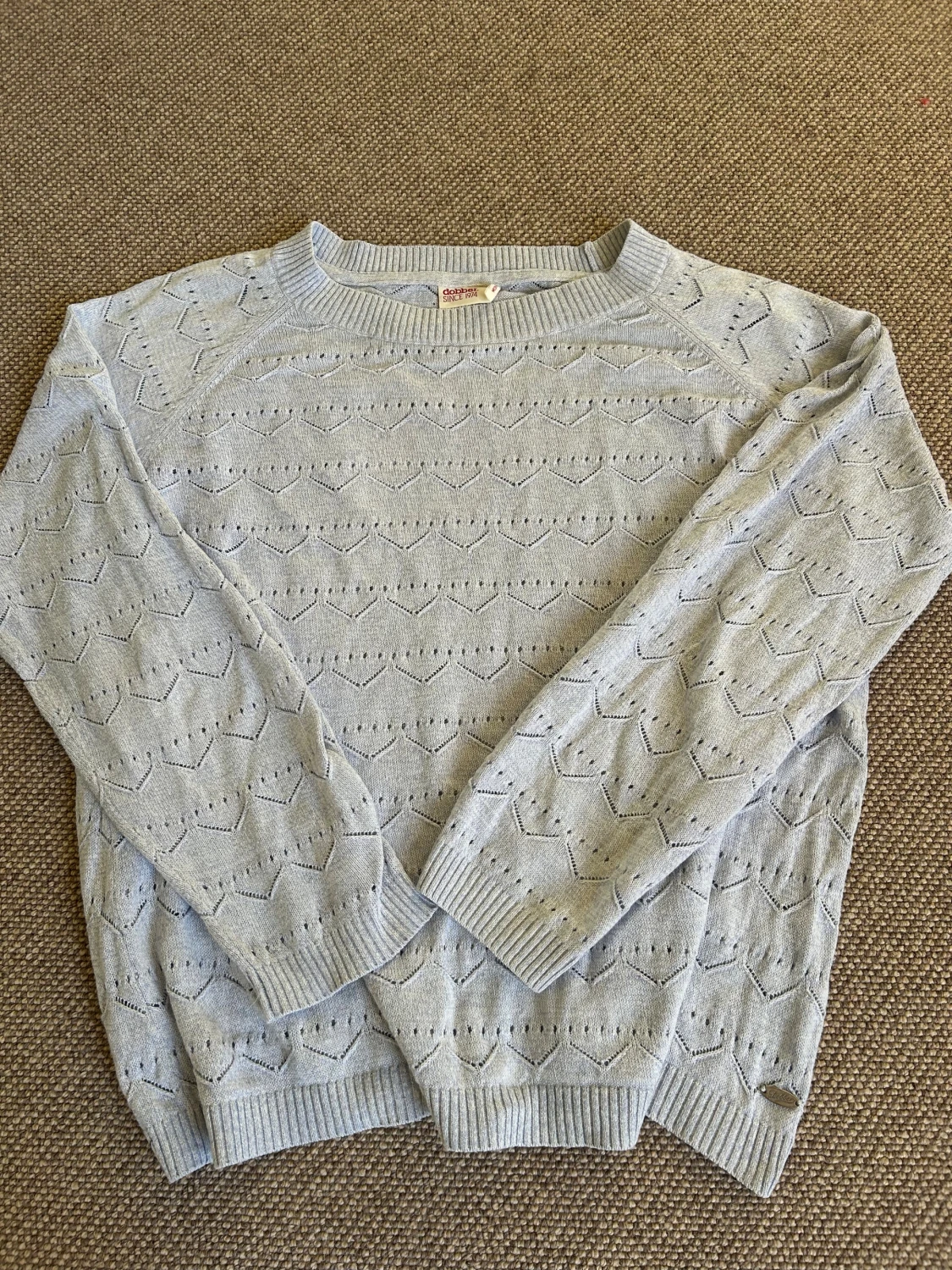 Ljusgrå stickad tröja från Dobber - 2