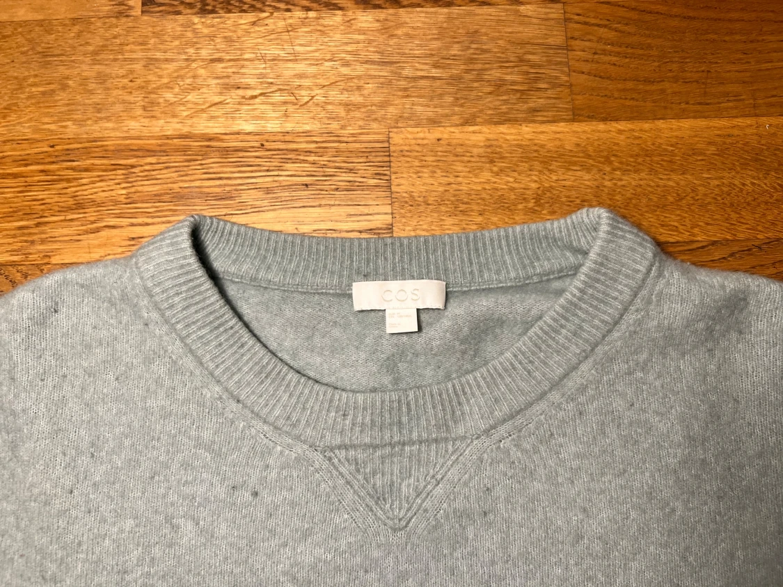 Stickad tröja från COS - 2