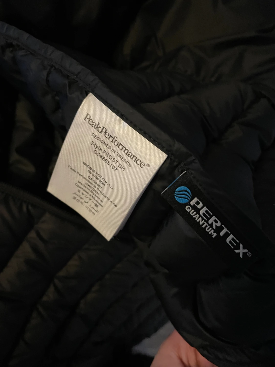 Svart dunjacka Peak Performance S - 4