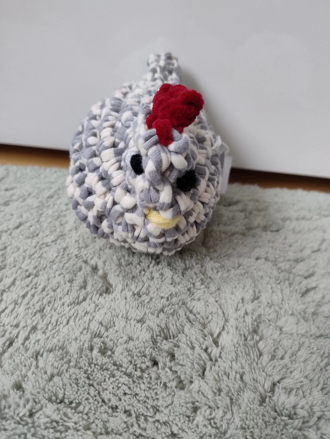 Handgjord virkad höna