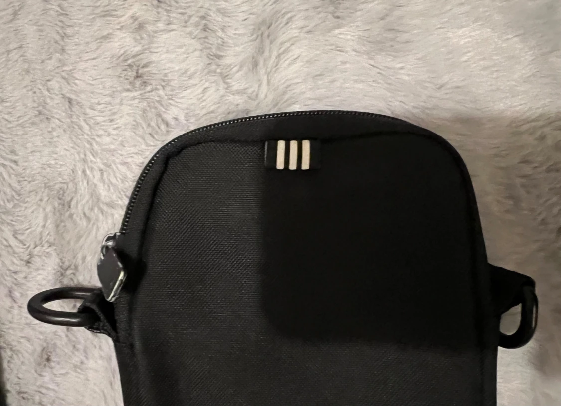 Adidas mini väska  - 3