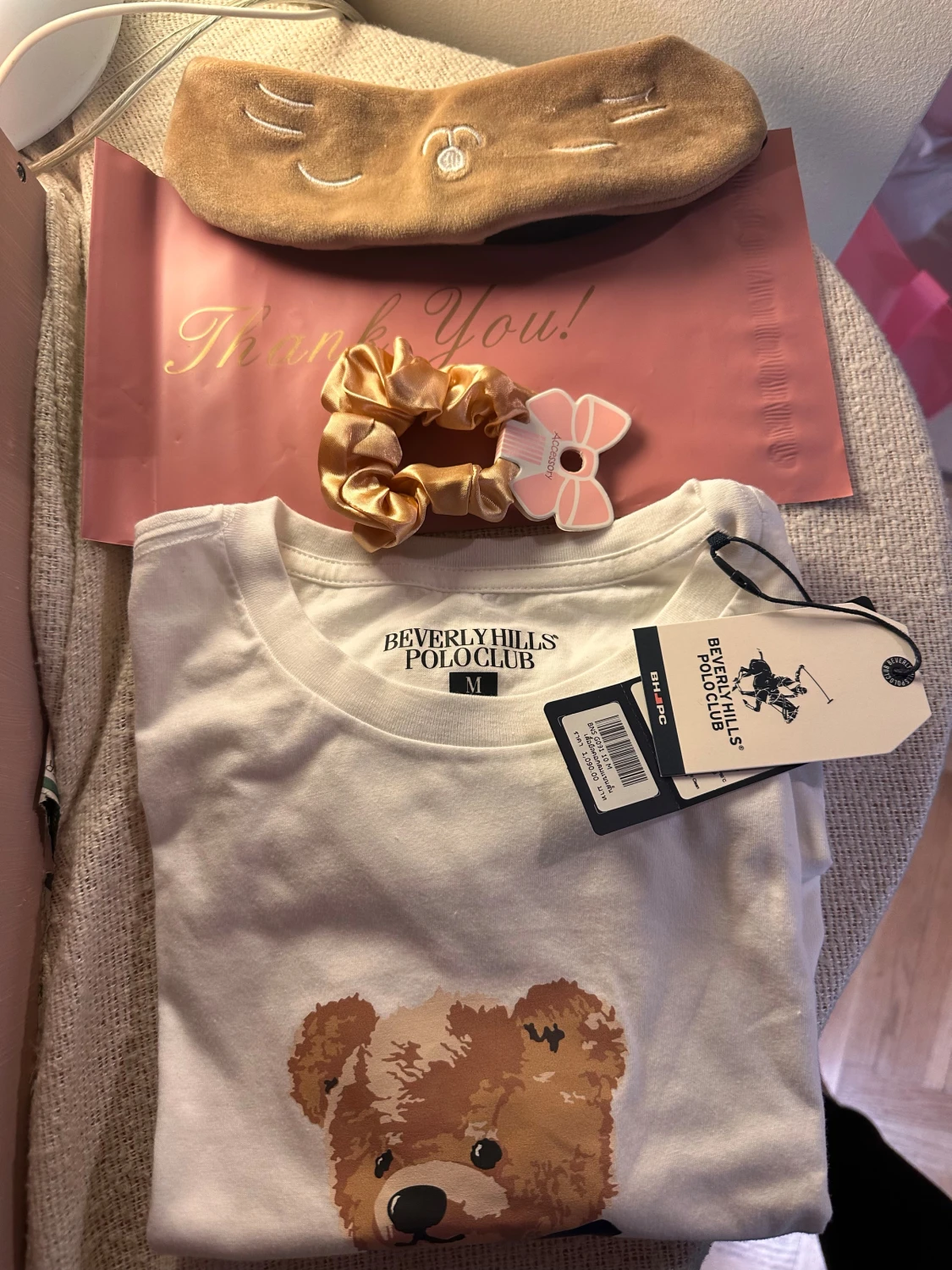 Vit t-shirt med nalletryck från Beverly Hills Polo Club - 4