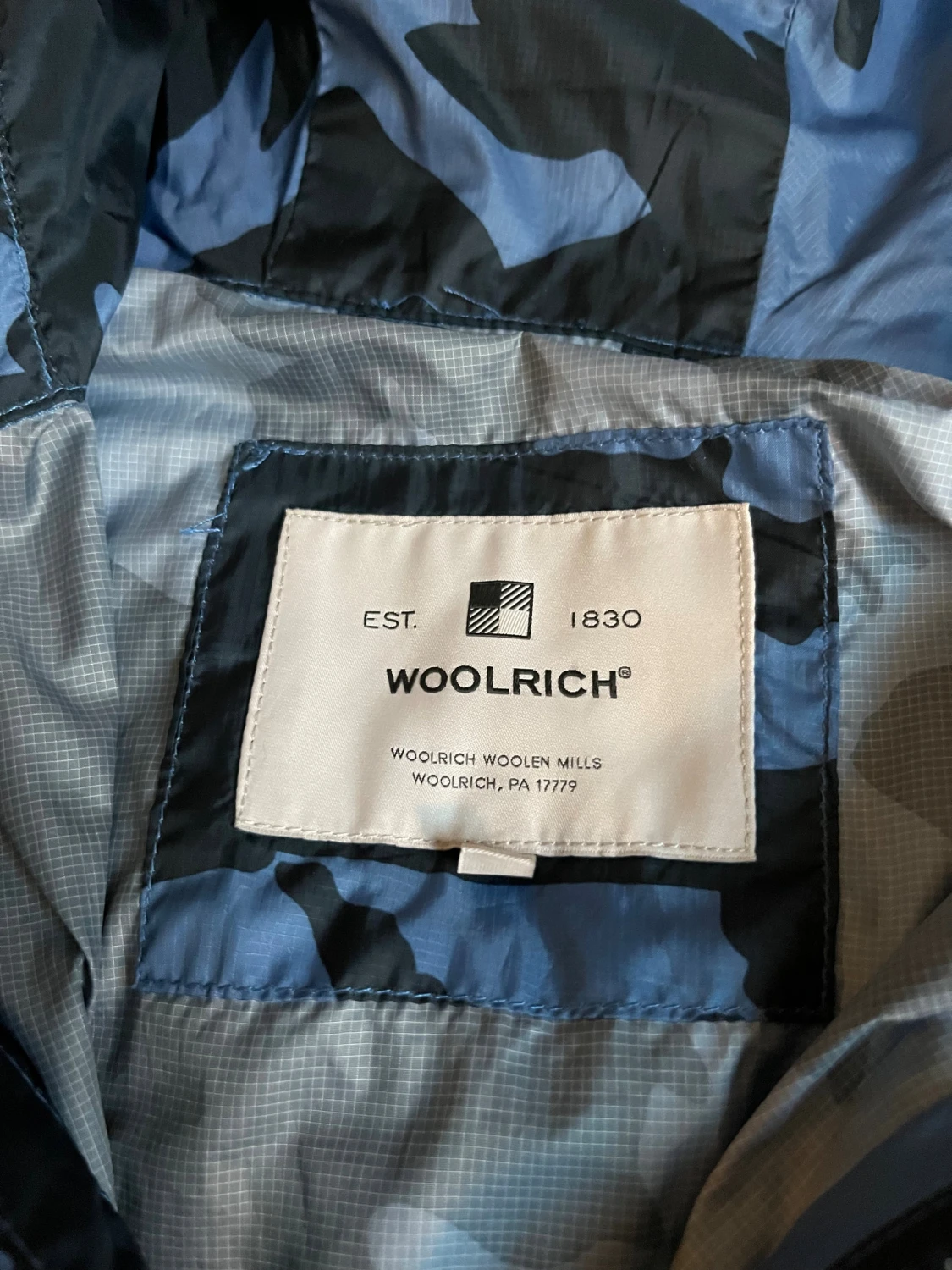 Woolrich windbreaker  - 2
