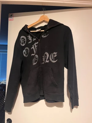 One of One hoddie  - Hoddie som ej går att få tag på mer (M)