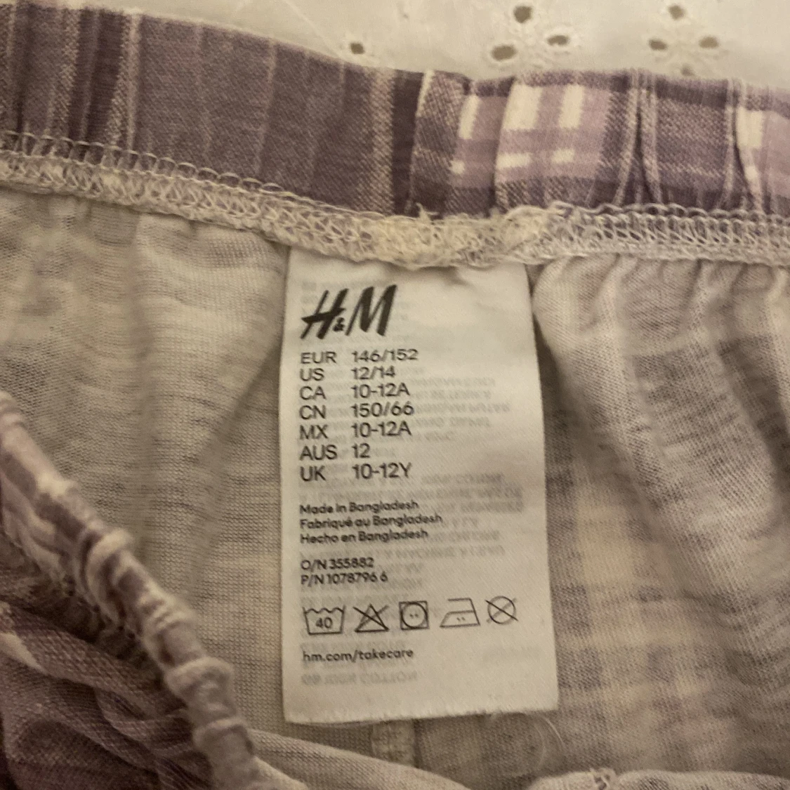 Lila rutiga byxor från H&M - 2