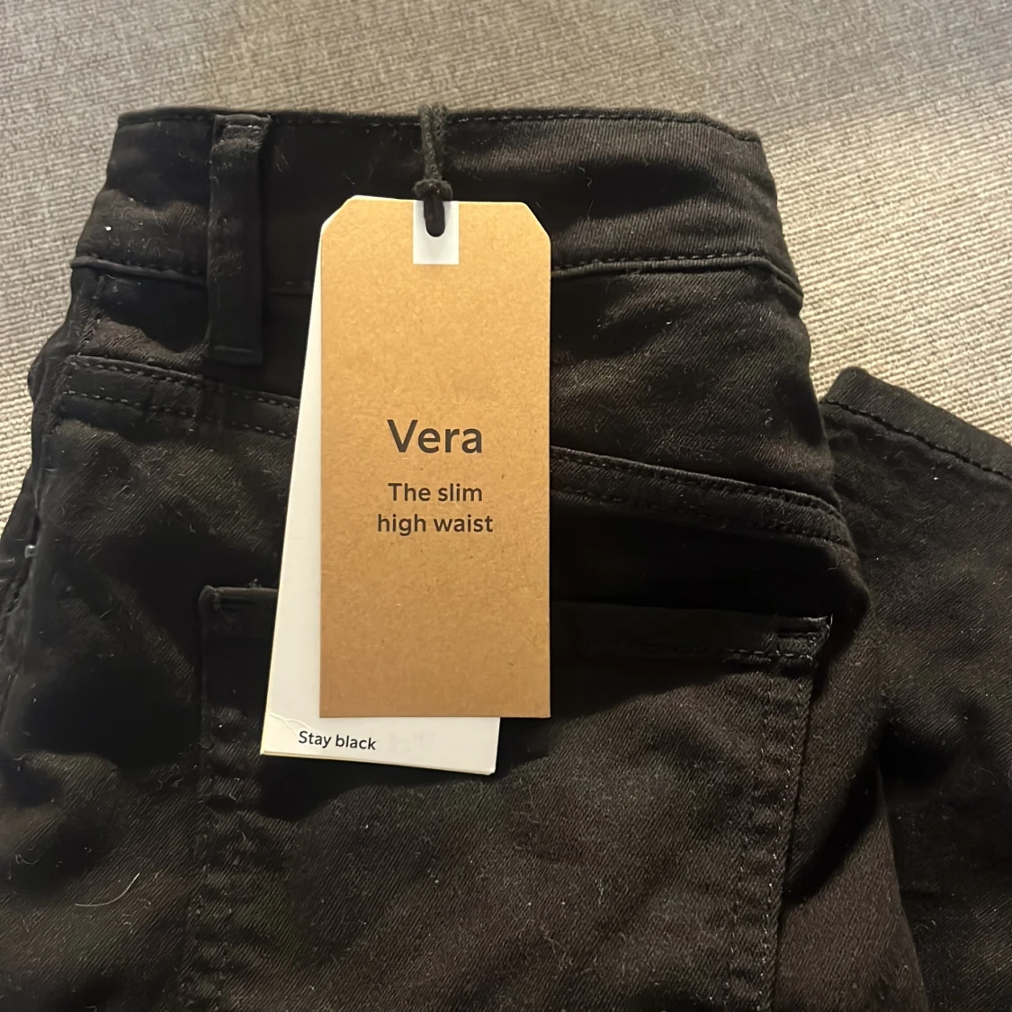 Svarta slim high waist jeans Lindex