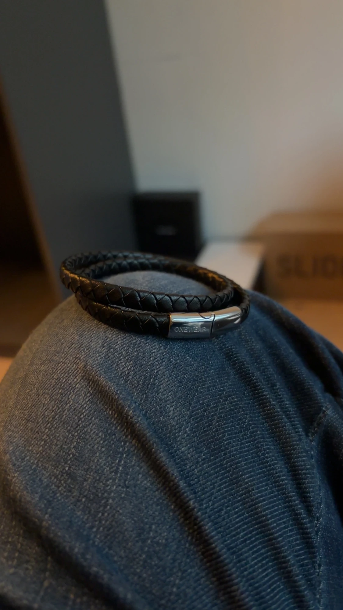 Svart flätat armband från Onewear - 1