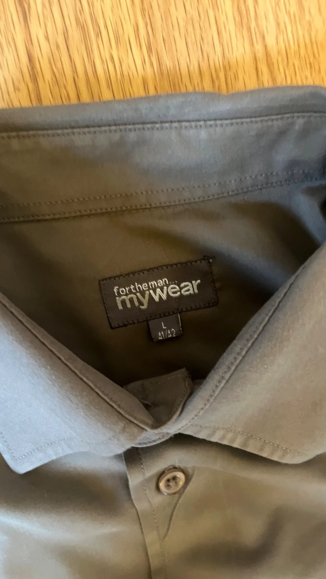 Grå skjorta från MyWear, storlek L - 1