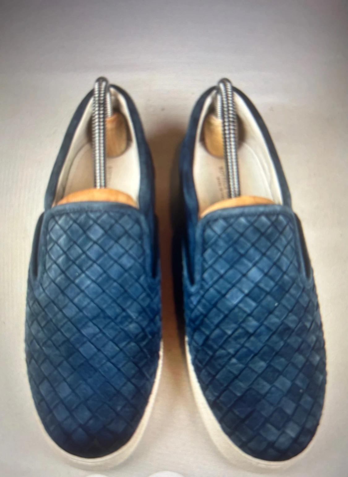 Blå slip-on sneakers från Bottega Veneta - 2
