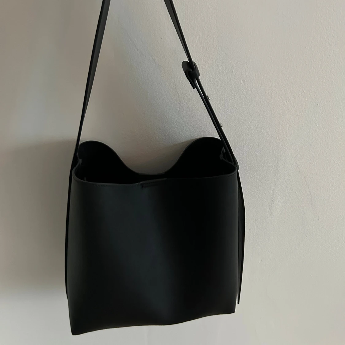 Stor axelremsväska  - 1