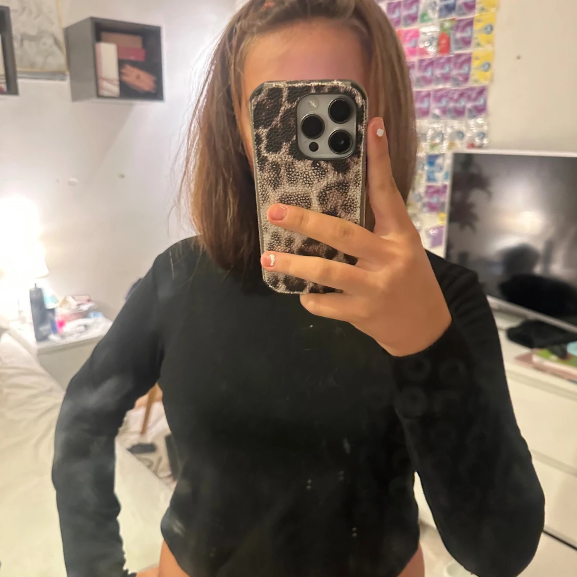 Svart långärmad croppad topp