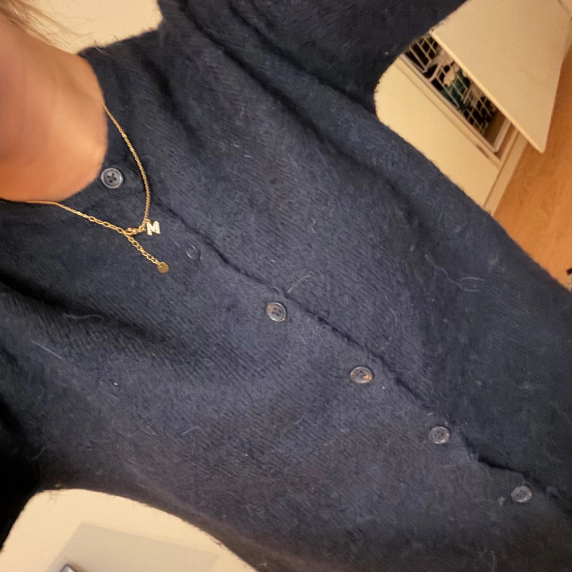 Mörkblå kofta från Gina Tricot  - 1