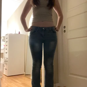 Lågmidjade Jeans - Bra skick!!
