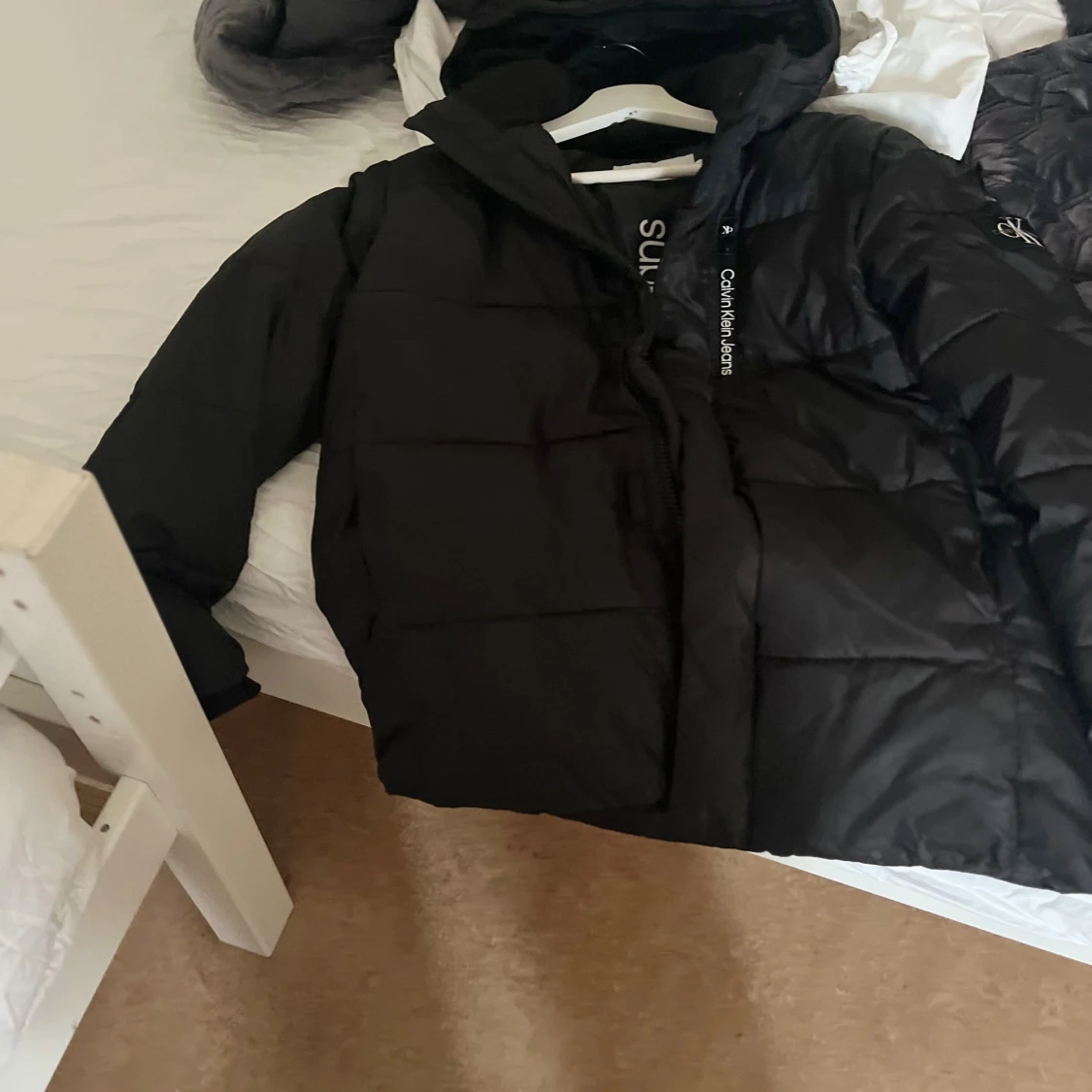 Svart pufferjacka Calvin Klein Jeans