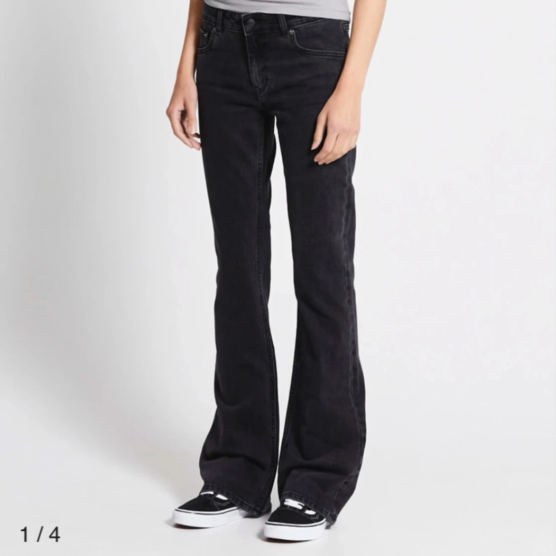 Svarta bootcut jeans från Lager 157